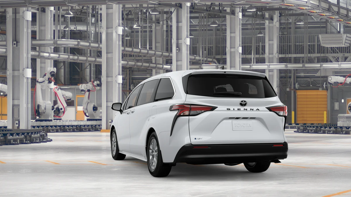 New 2026 Ice Cap Toyota LE image 7