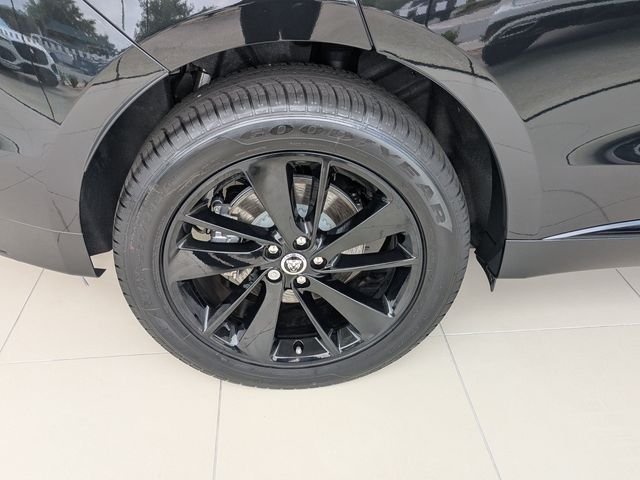 2026 Jaguar F-Pace R-Dynamic S - Photo 11