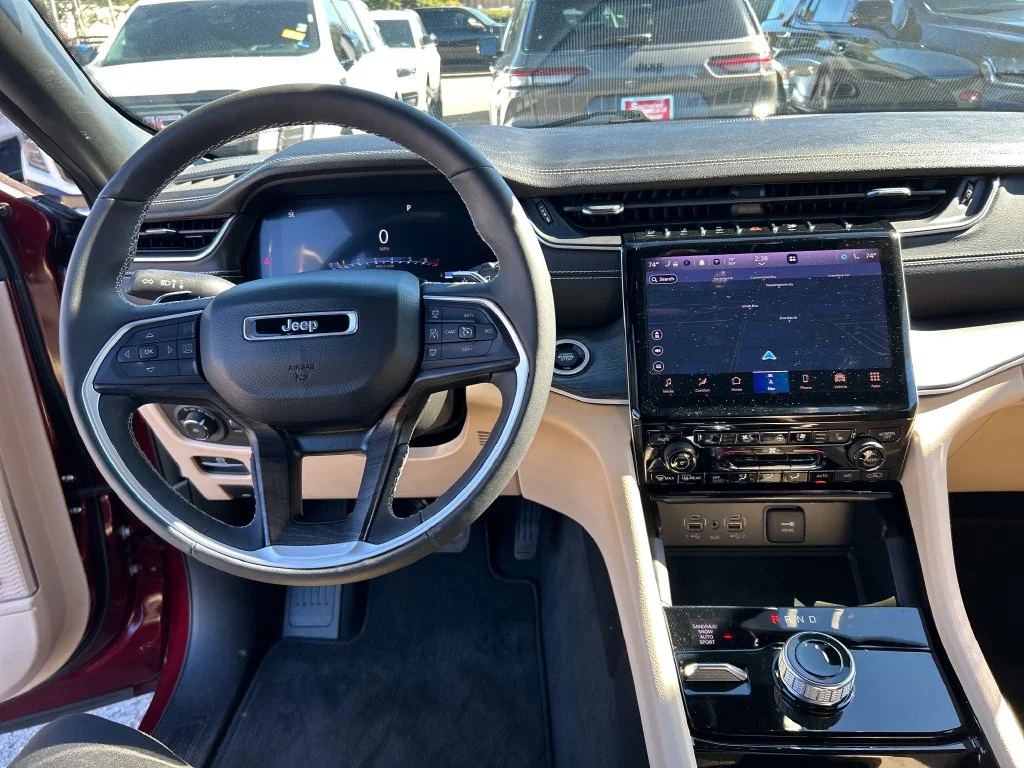 Used 2023 Red Jeep Limited image 13