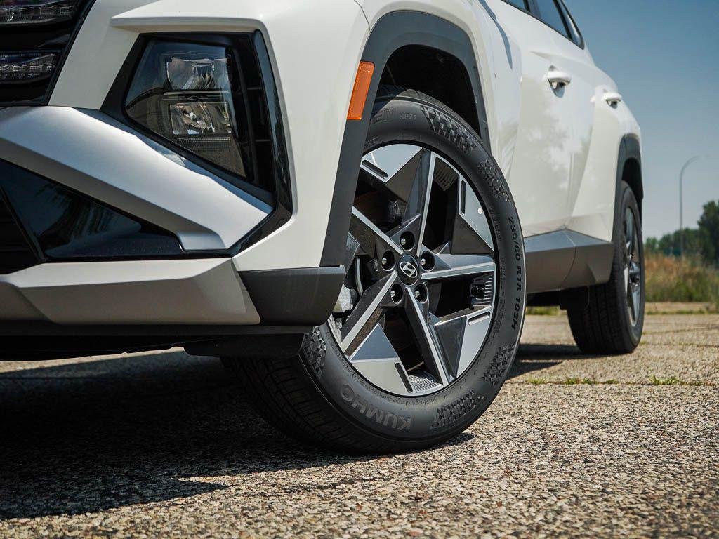 New 2026 Serenity White Pearl Hyundai SEL Premium AWD image 32