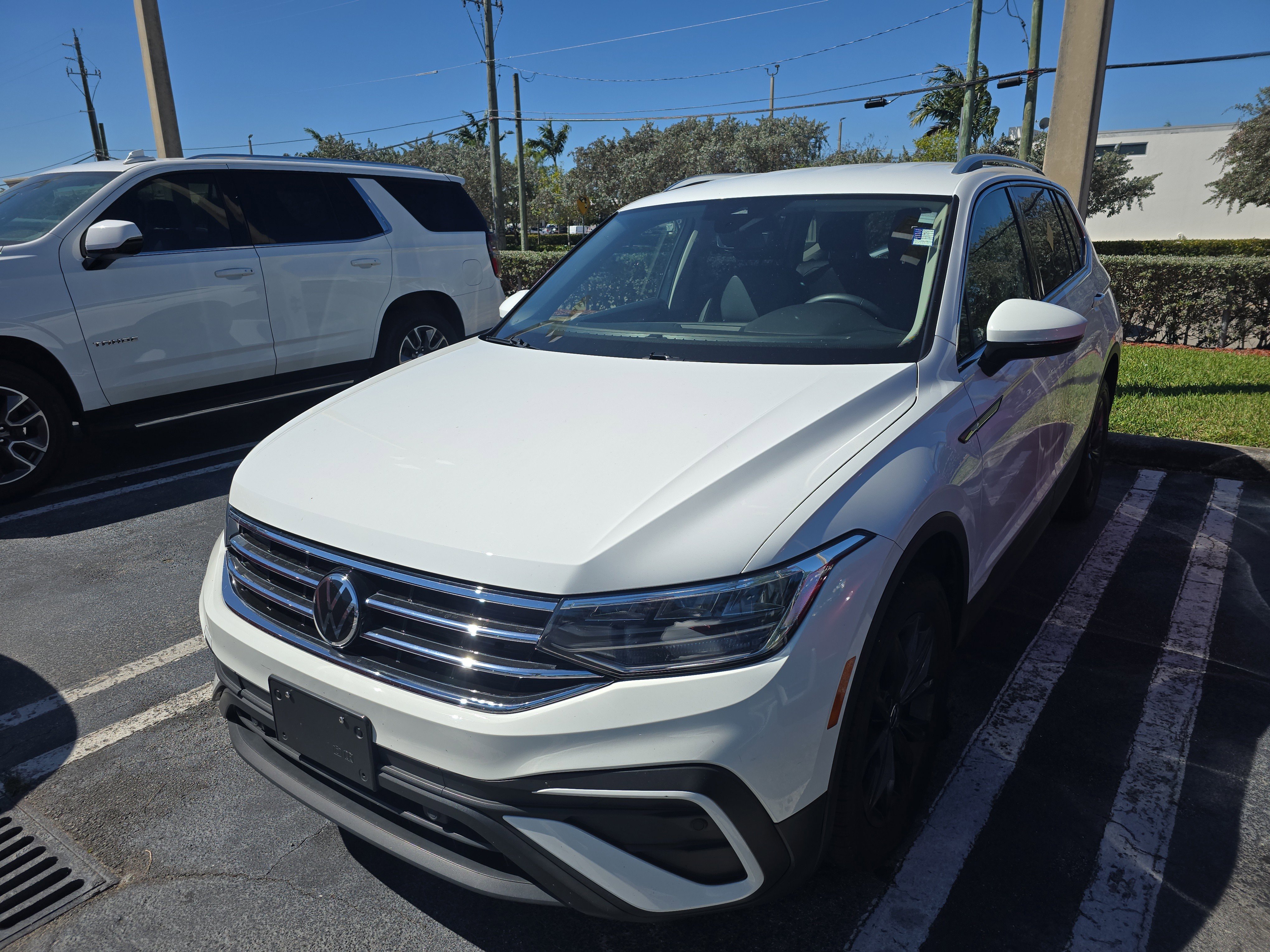 2022 Volkswagen Tiguan SE