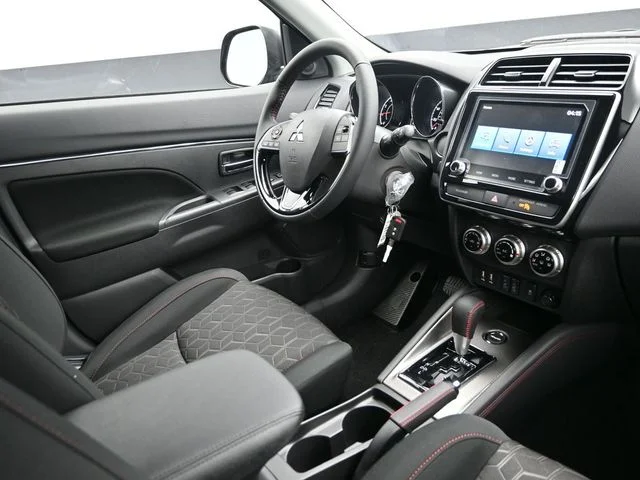 New 2026 Gray Mitsubishi 2.0 LE image 21