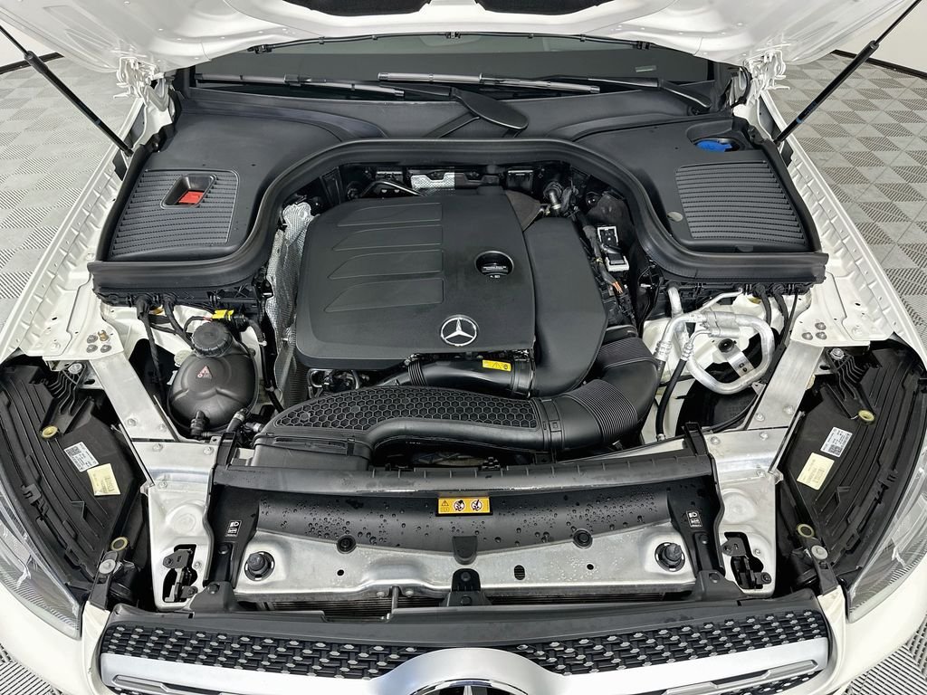 Certified Used 2023 White Mercedes-Benz GLC 300 Coupe image 30