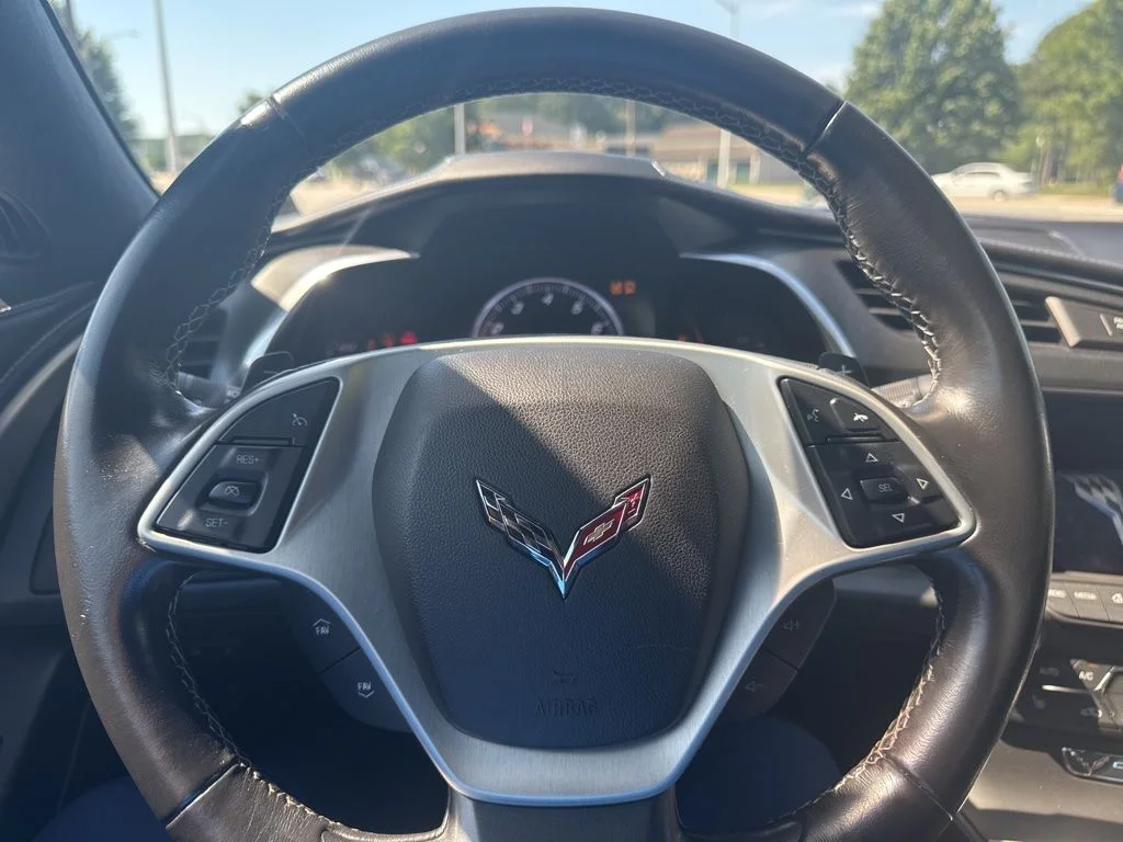 Used 2017 Silver Chevrolet Stingray image 14