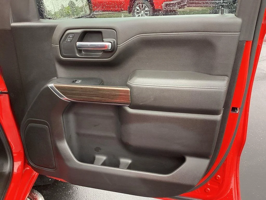 Used 2022 Red Hot Chevrolet RST image 22