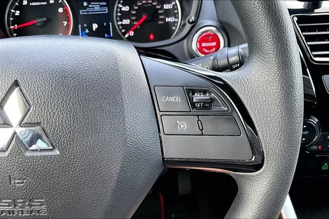 Used 2024 White Mitsubishi Ralliart image 11