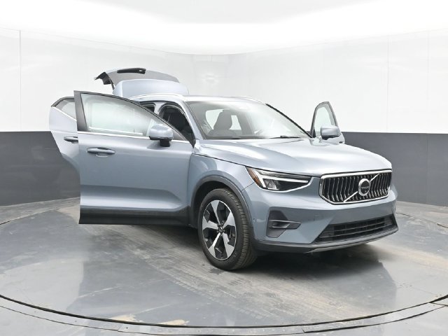 Used 2023  Volvo Ultimate image 45