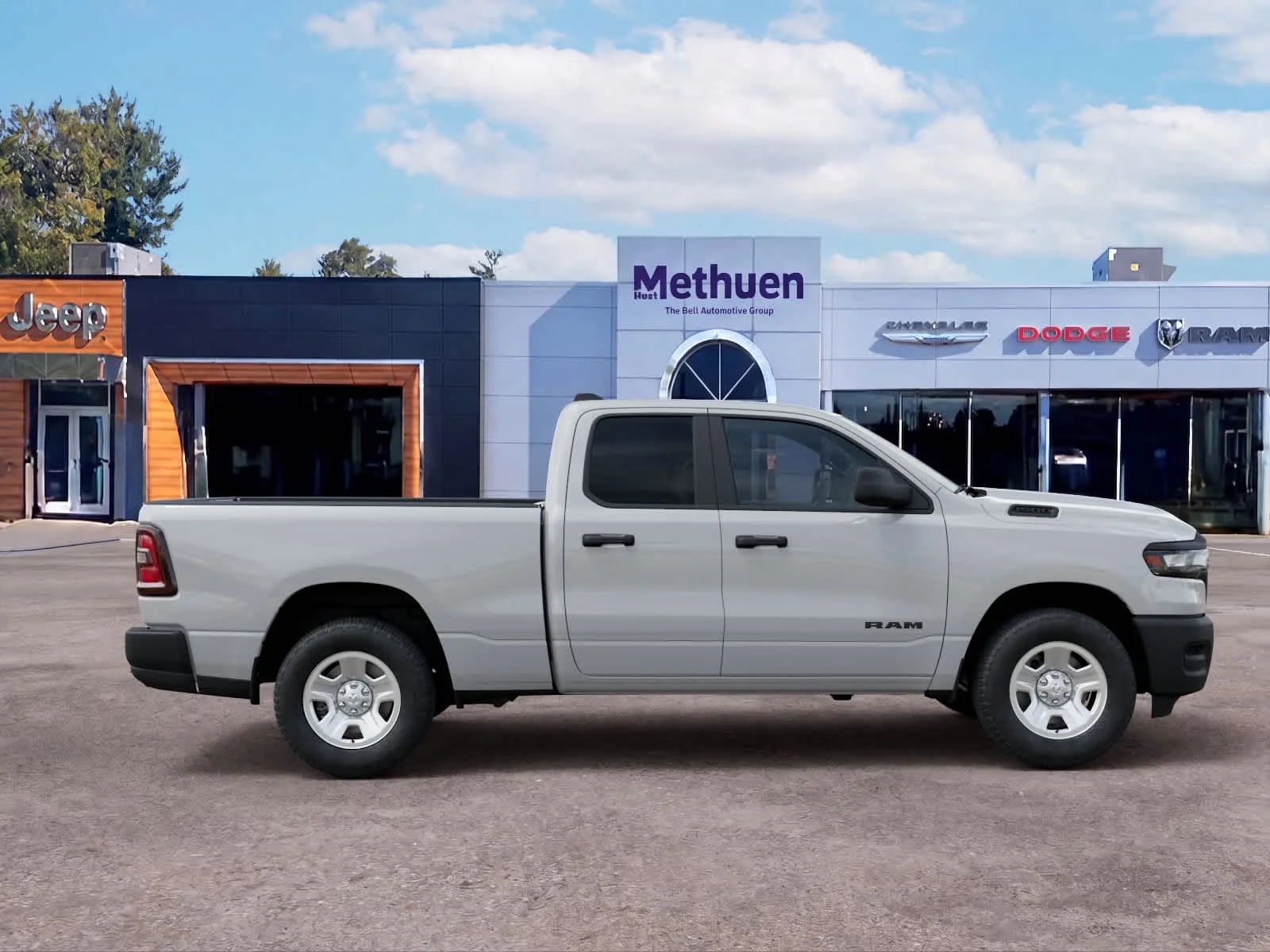 New 2026 Bright White Clearcoat Ram Tradesman image 21