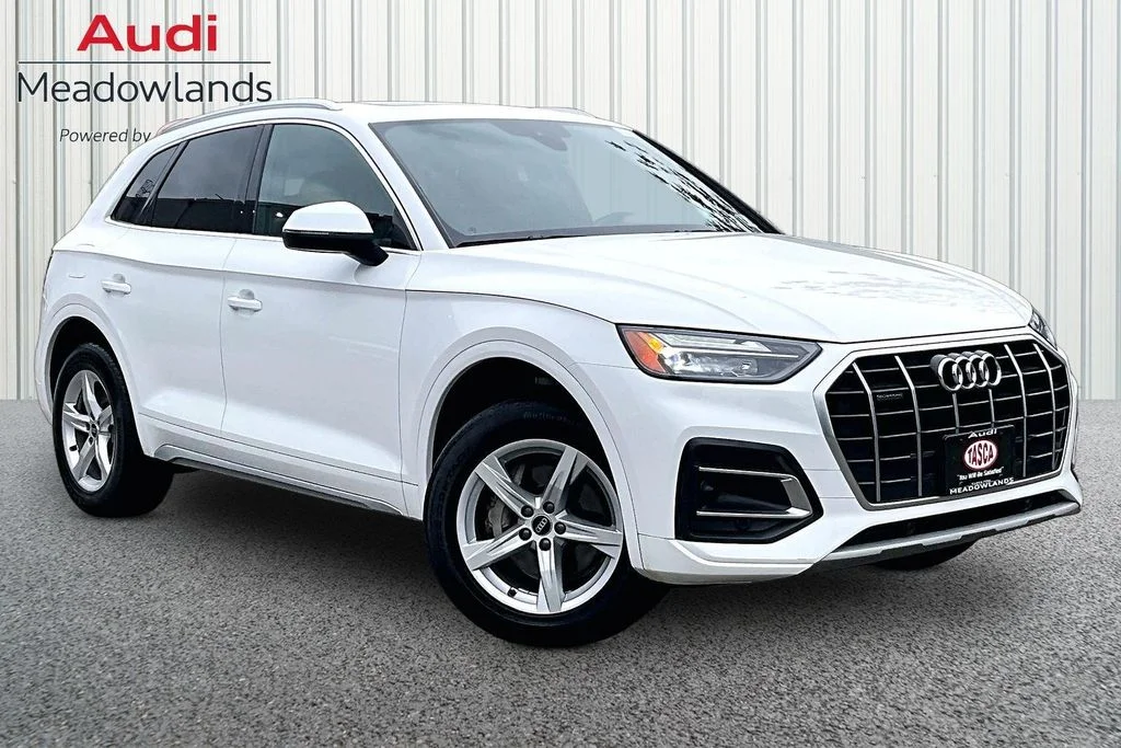 Used 2023 White Audi 40 Premium image 3