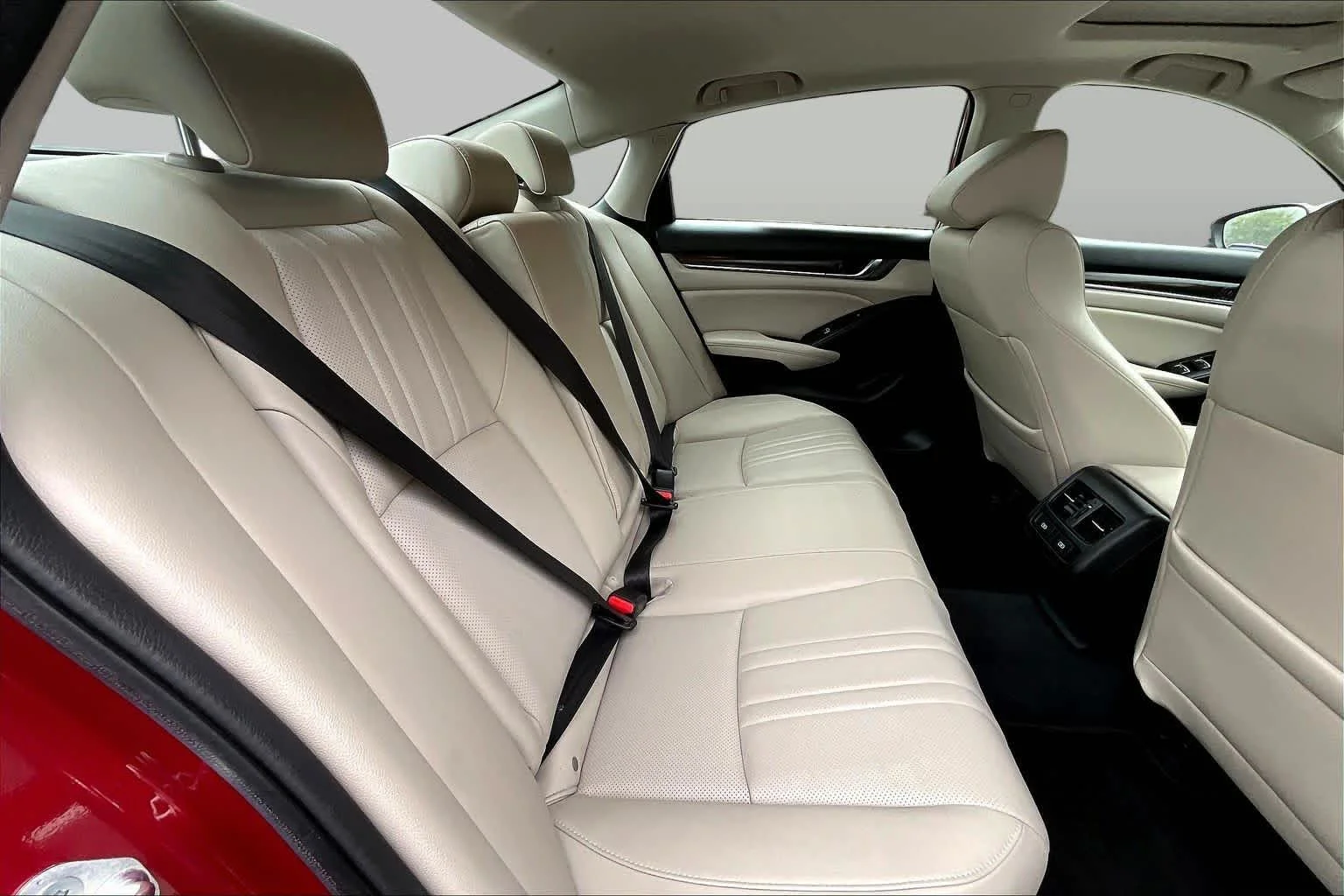 Used 2022 Radiant Red Metallic Honda Touring image 21