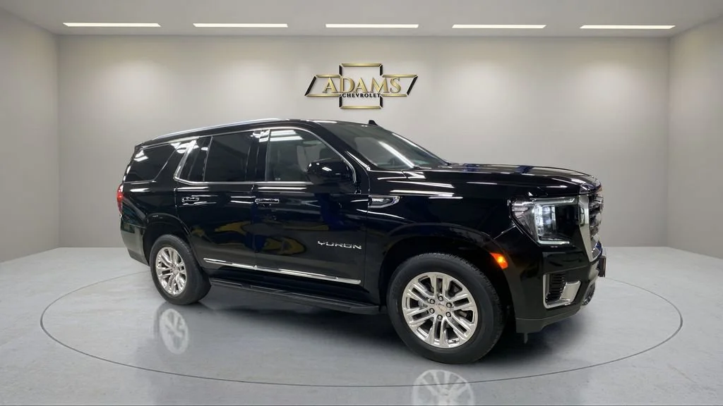 2023 GMC Yukon SLT - Photo 8