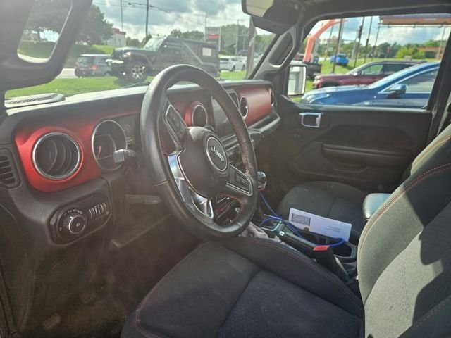 Used 2018 Gray Jeep Unlimited Rubicon image 3