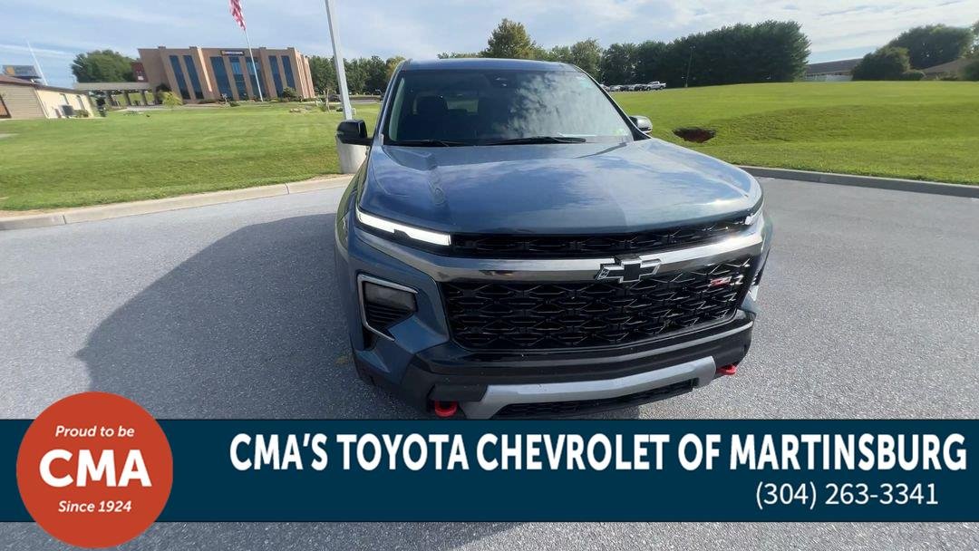 Used 2024 Lakeshore Blue Metallic Chevrolet AWD Z71 image 3
