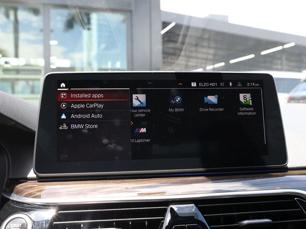 Used 2021 Gray BMW 530i xDrive image 34