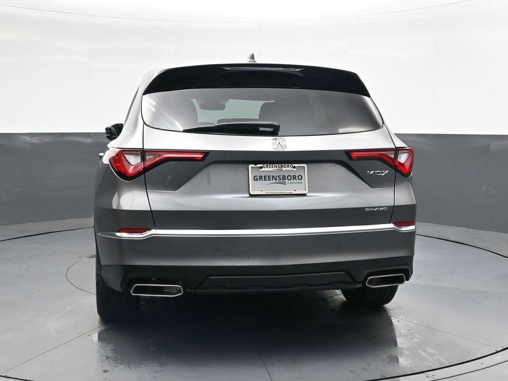 Used 2023 Liquid Carbon Metallic Acura w/Technology Package image 4