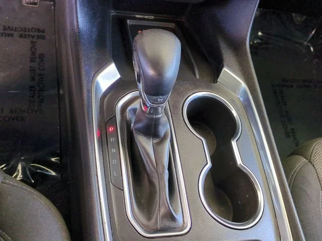 Used 2023 Mosaic Black Metallic Chevrolet LT Cloth image 19