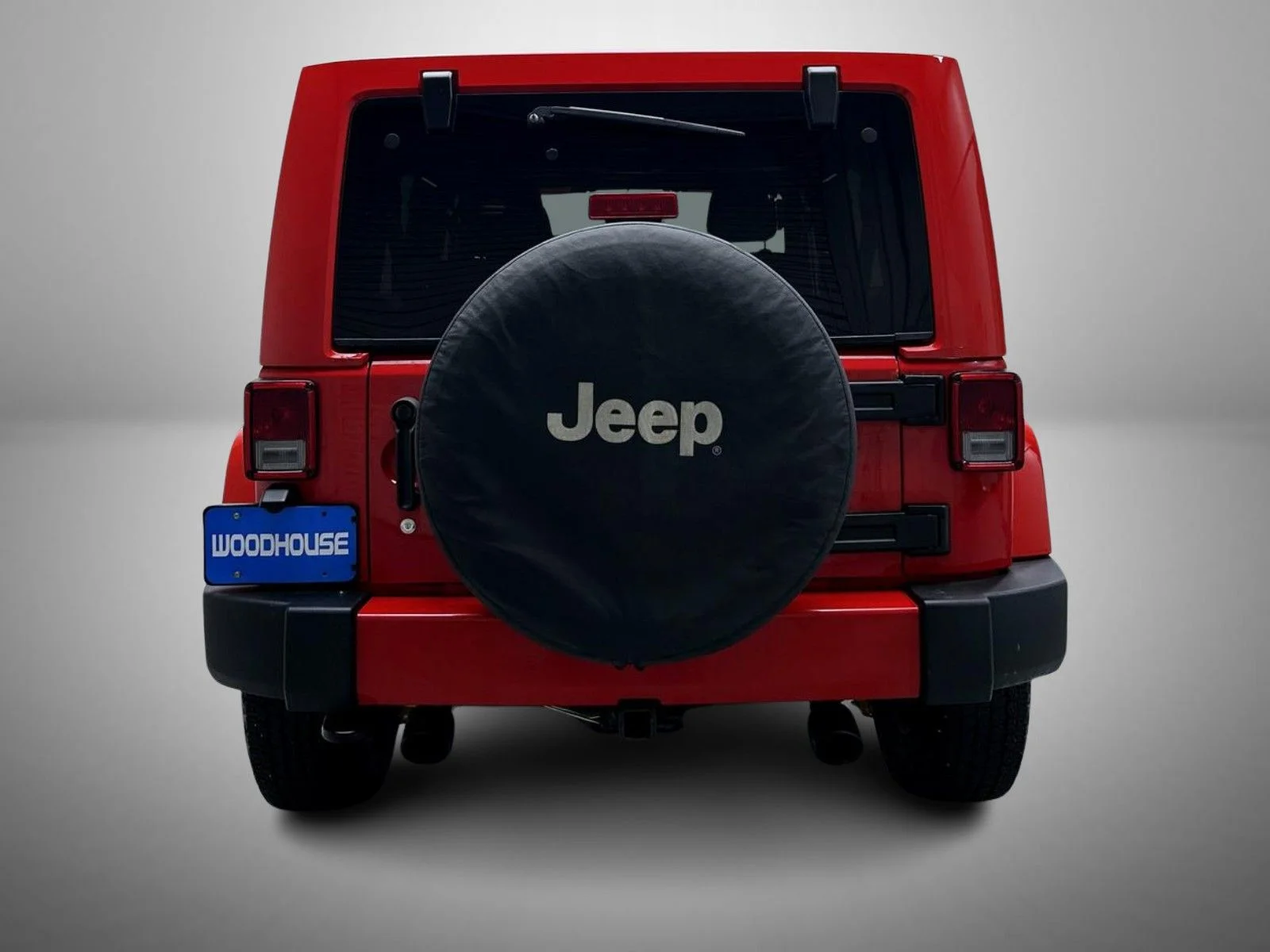 Used 2016 Red Jeep Unlimited Sahara image 6