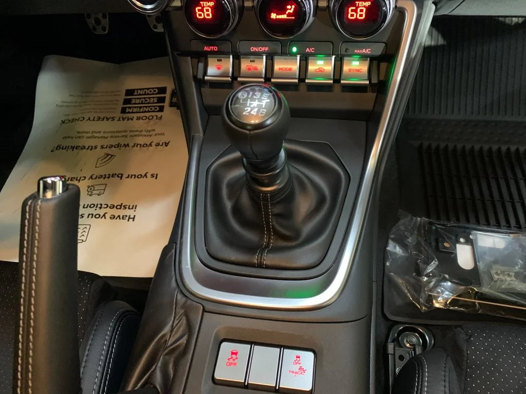 Used 2026  Toyota Premium image 24