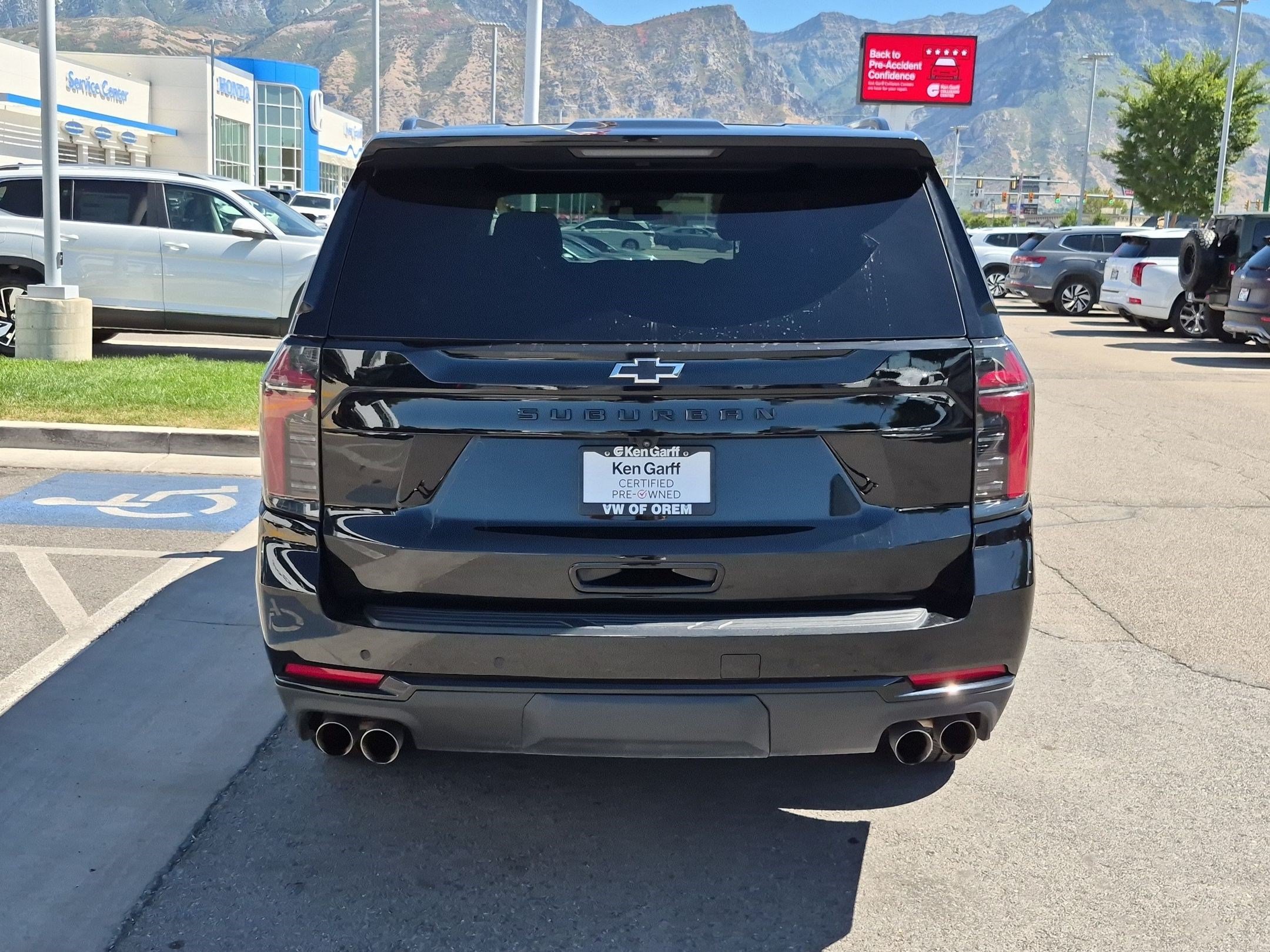 Used 2025 Black Chevrolet Z71 image 4