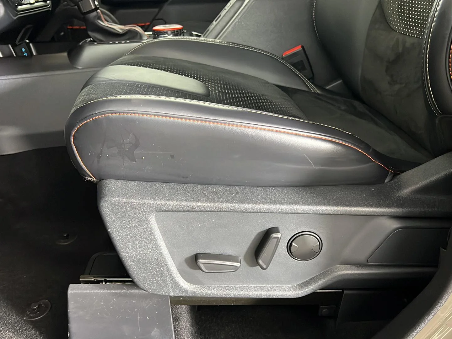 Used 2025 Marsh Gray Ford Raptor image 15