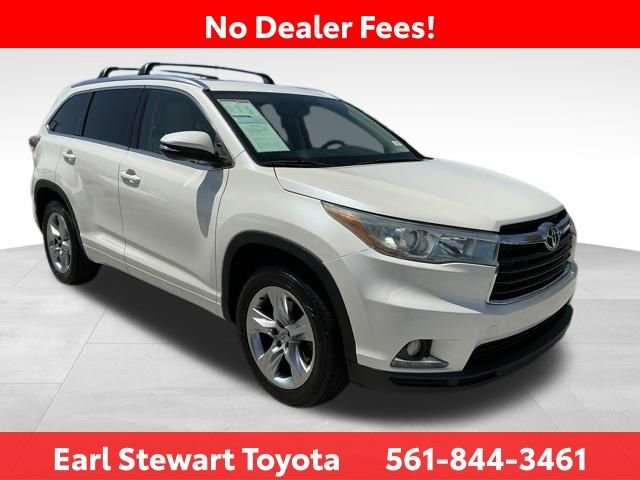 Used 2015 Toyota Highlander Limited with VIN 5TDYKRFH2FS120029 for sale in Lake Park, FL