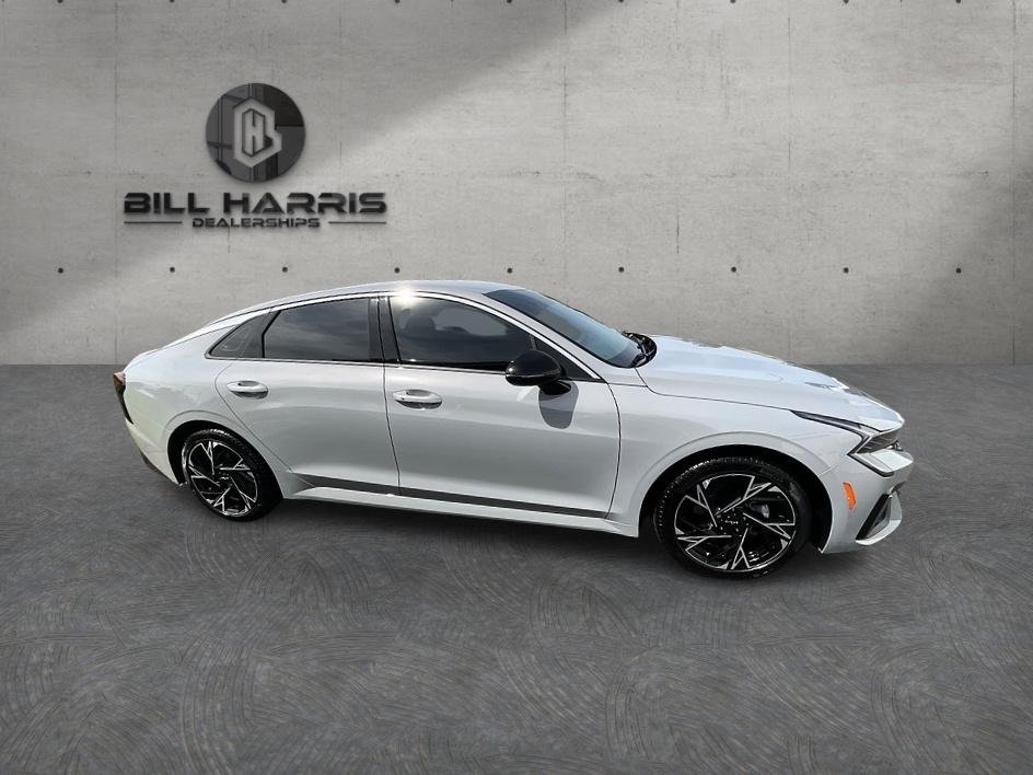 Used 2026 Gray Kia GT-Line image 4