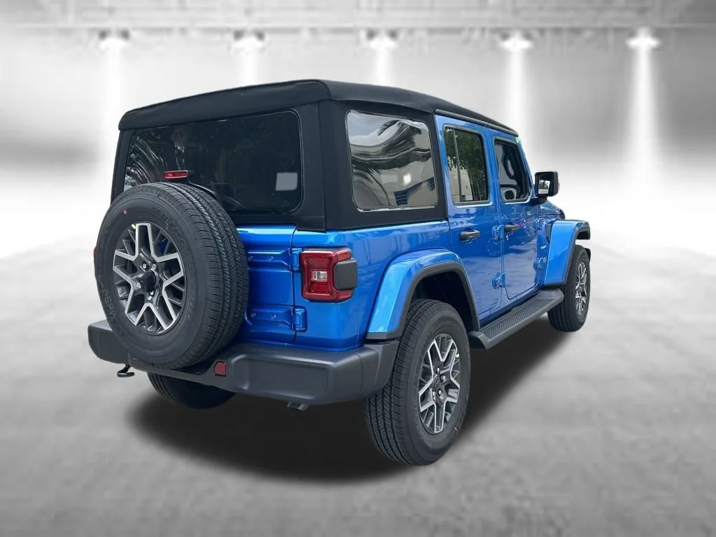 Used 2024 Blue Jeep Sahara image 7