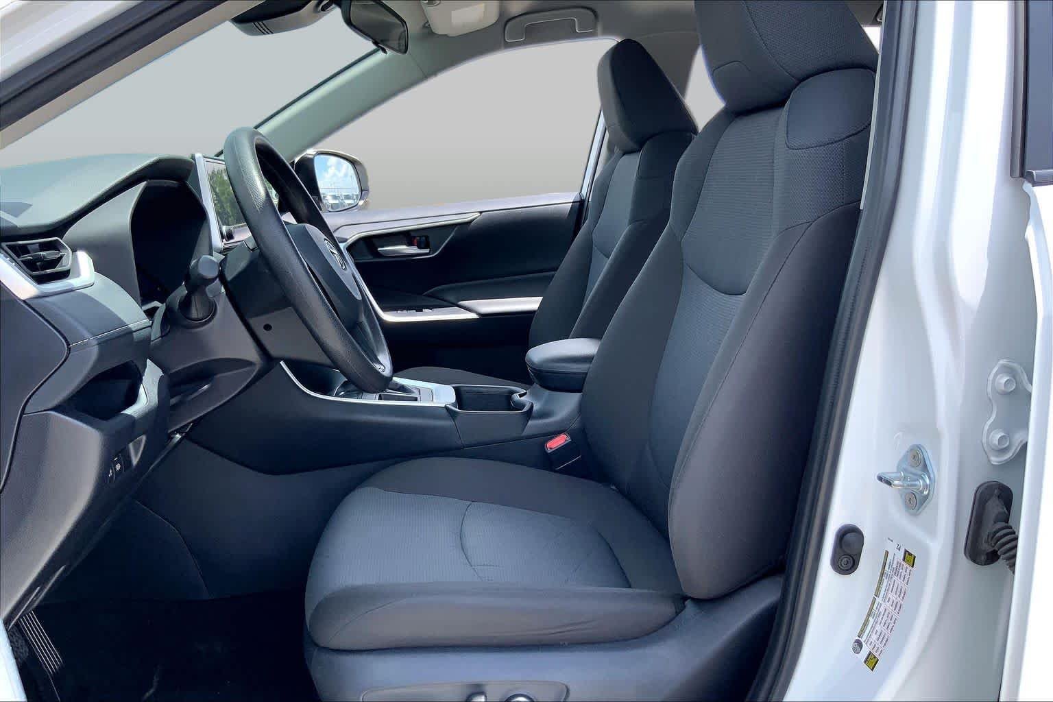 Certified Used 2025 Ice Cap Toyota XLE image 8