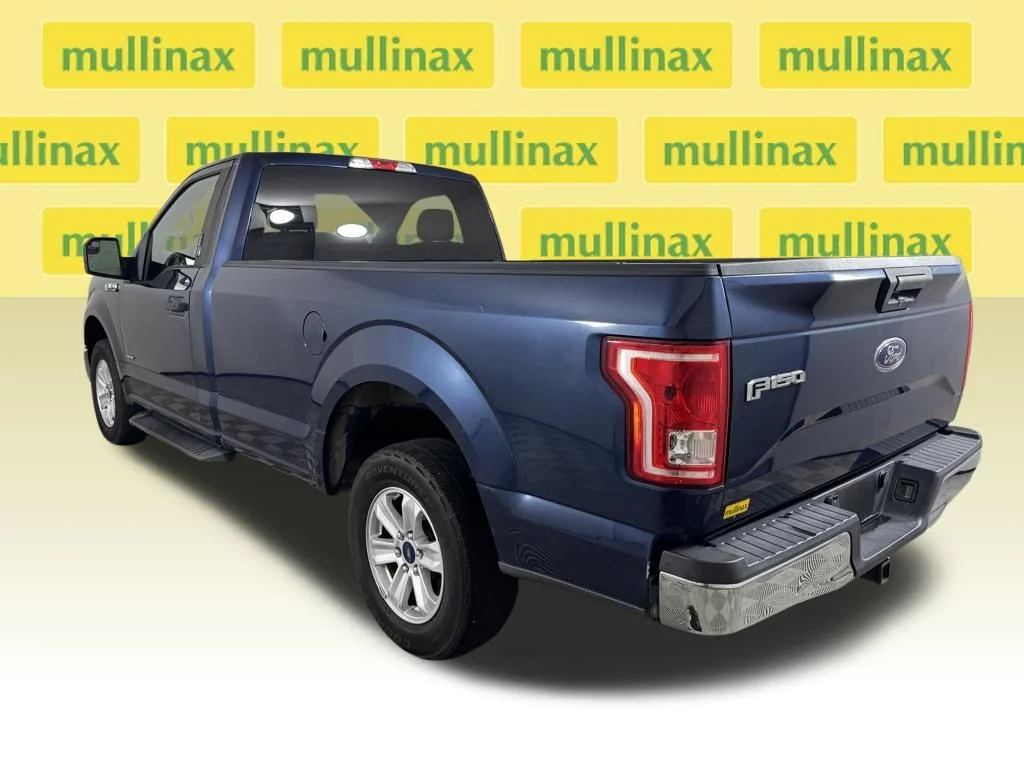 Used 2015 Blue Ford XLT image 10
