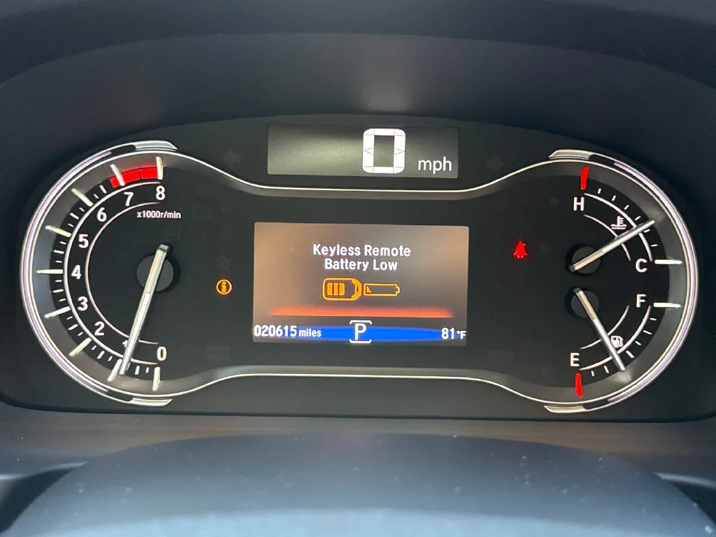 Certified Used 2023 Lunar Silver Metallic Honda AWD RTL-E image 22