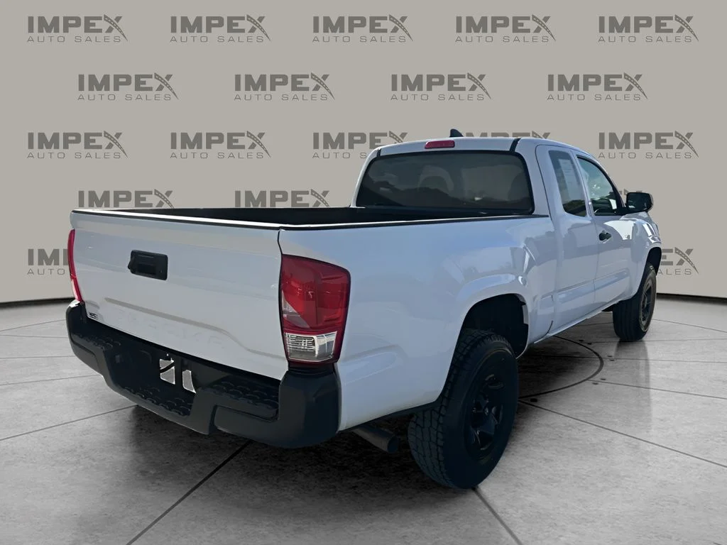 Used 2023 White Toyota SR image 5