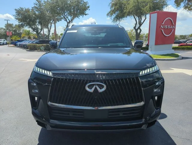Used 2025 Black INFINITI AUTOGRAPH image 15