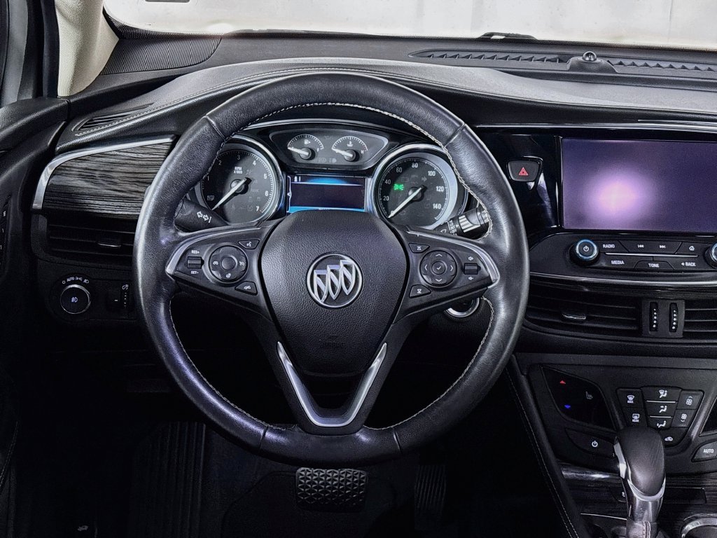 Used 2018 Silver Buick Essence image 13
