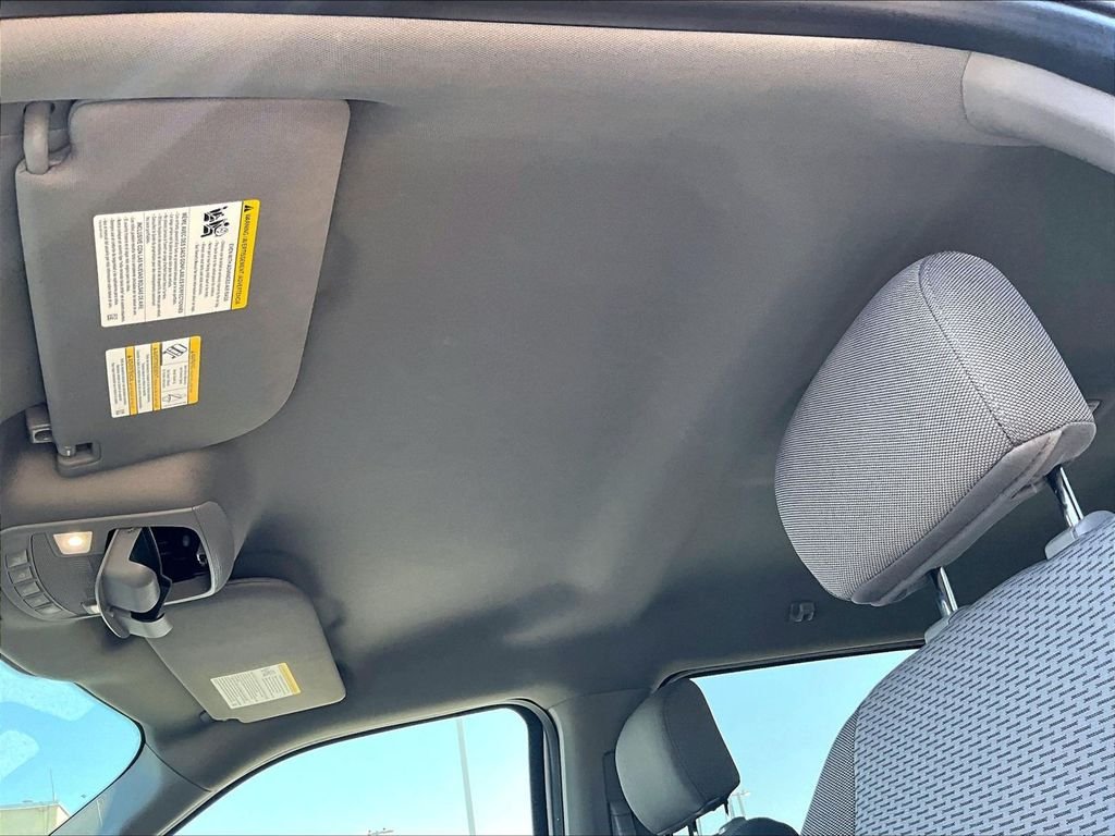 Used 2020 Silver Ford XLT image 18