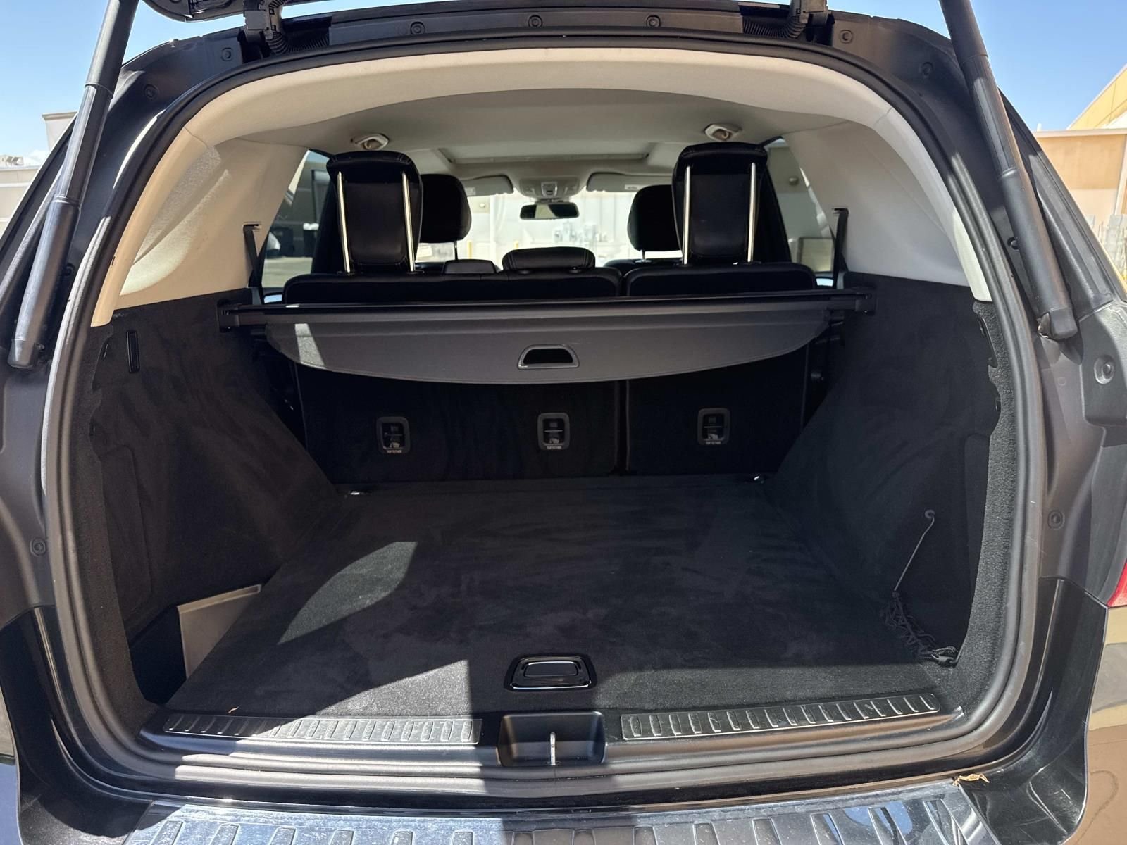 Used 2015 Black Mercedes-Benz ML 350 image 11