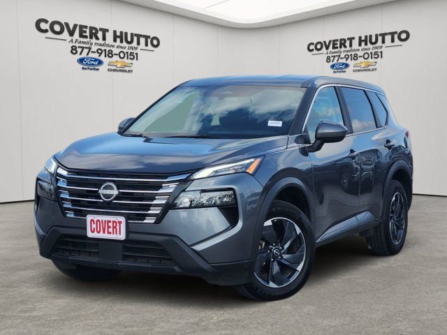 Used 2025 Gray Nissan SV image 1