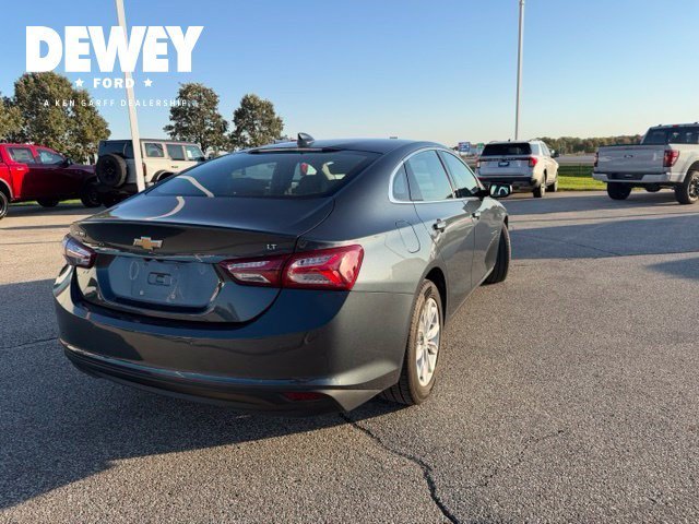 Used 2020 Shadow Gray Metallic Chevrolet LT image 12