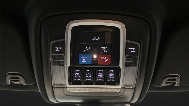 New 2027 Tank Exterior Paint RAM Laramie image 38