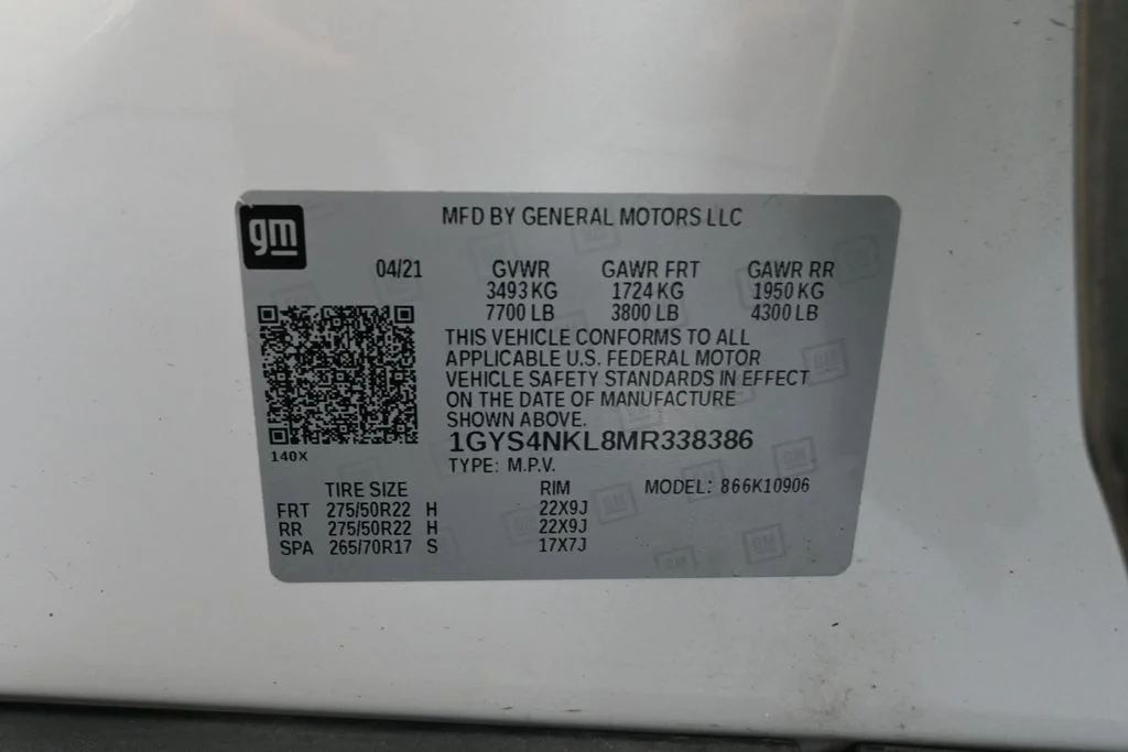 Used 2021 White Cadillac Sport image 63