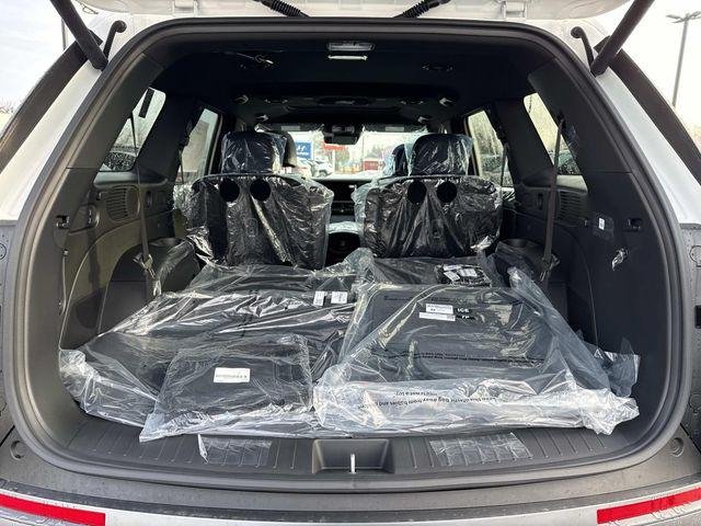 New 2026 White Hyundai XRT Pro image 29