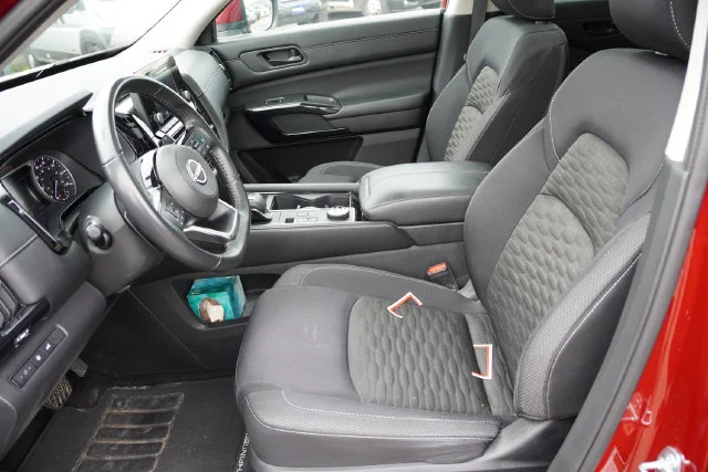 Certified Used 2023 Red Nissan SV image 4