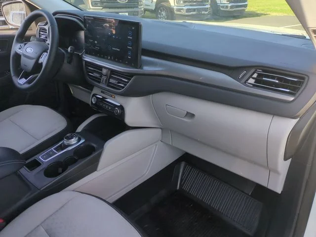 Used 2024 White Ford Active image 35