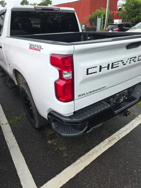 Used 2020 White Chevrolet LT Trail Boss image 10
