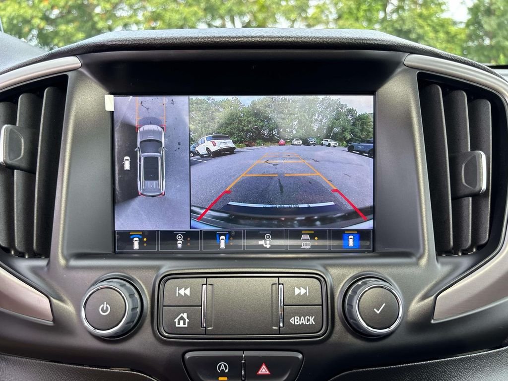 Used 2023 Silver GMC AT4 image 26