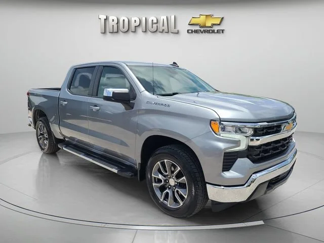 Used 2024 Sterling Gray Metallic Chevrolet LT image 7