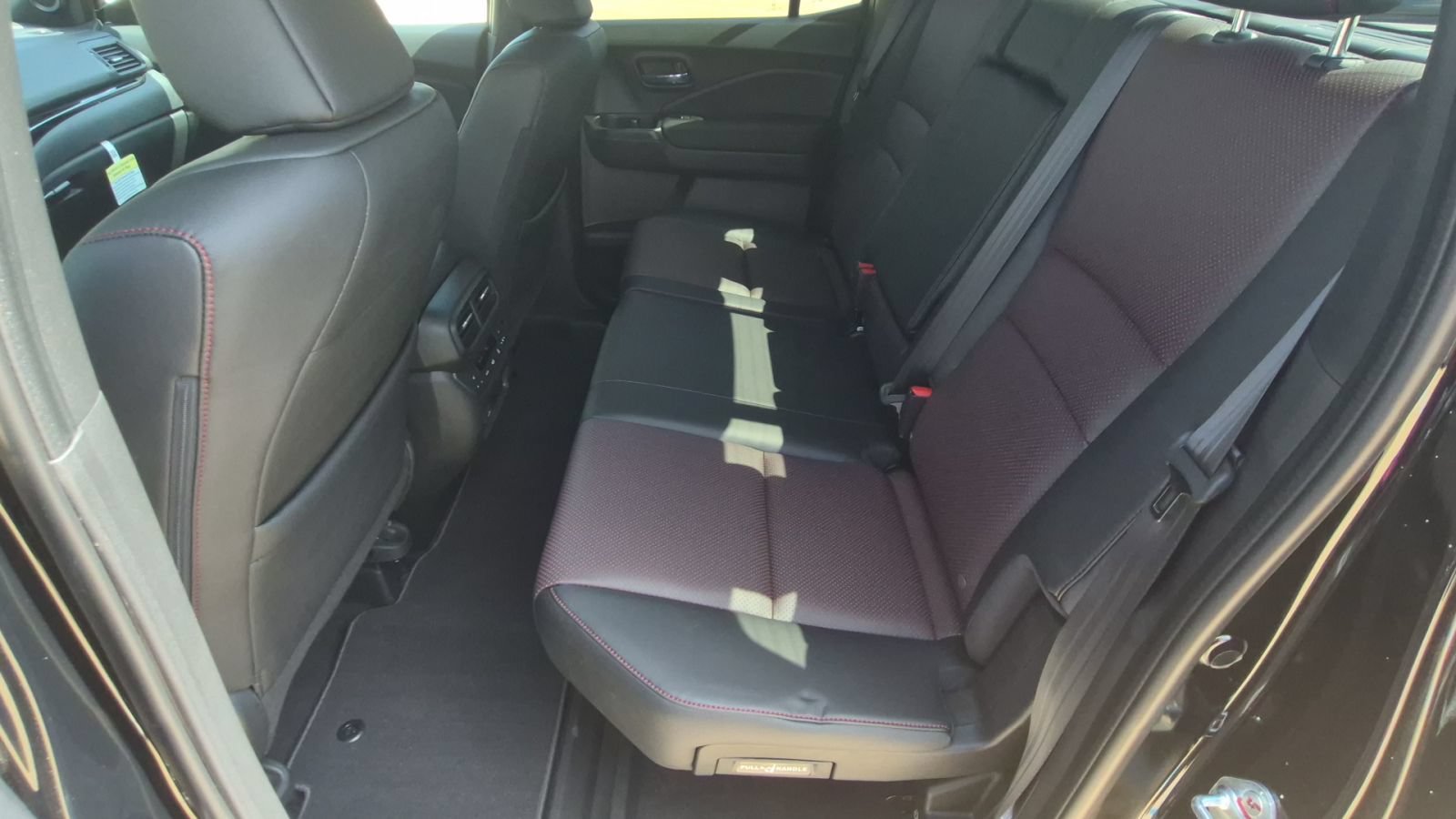 2026 Honda Ridgeline Black Edition - Photo 23