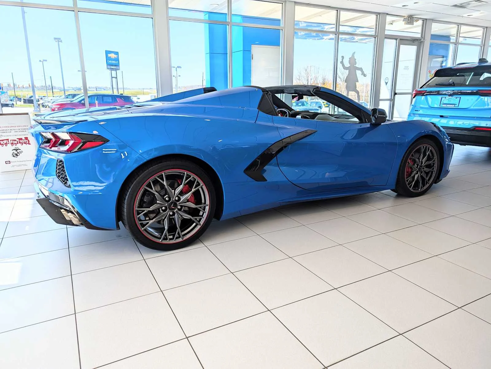 Used 2024 Riptide Blue Metallic Chevrolet 3LT image 39