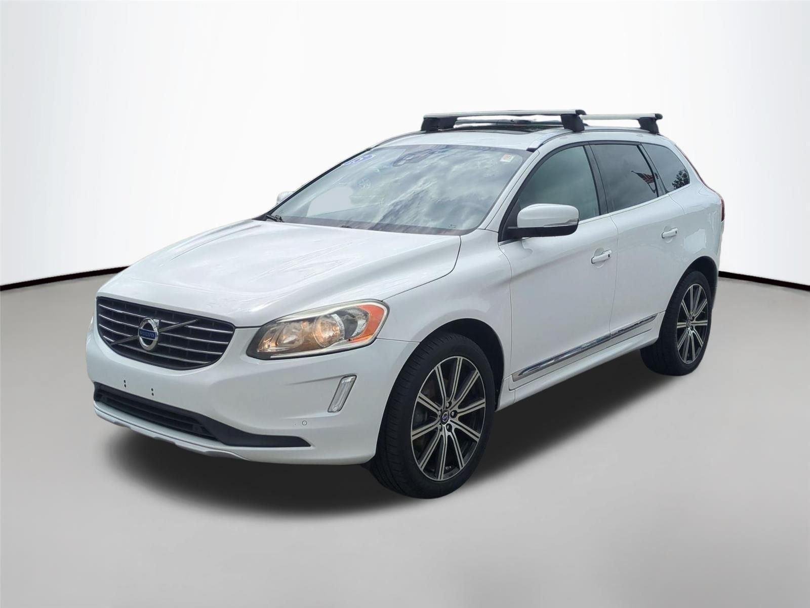 Used 2015  VOLVO  image 1