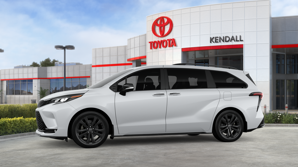 New 2026 Ice Cap Toyota XSE image 25