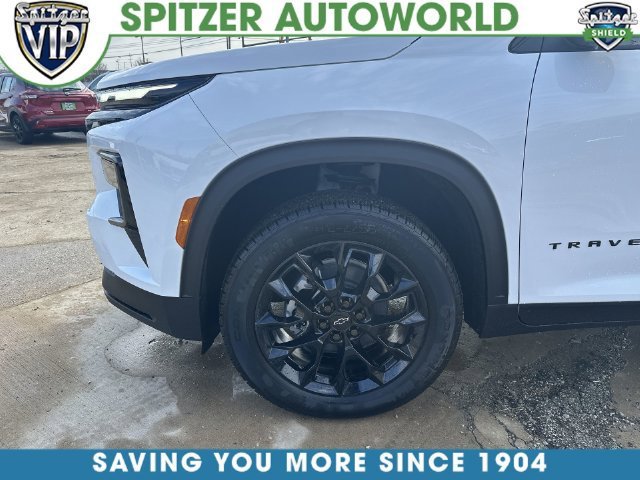 New 2026 Summit White Chevrolet LT image 41